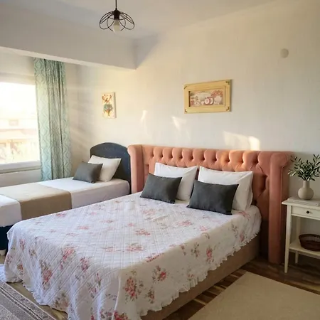 With Private Pool And Unique Sea View In 别墅