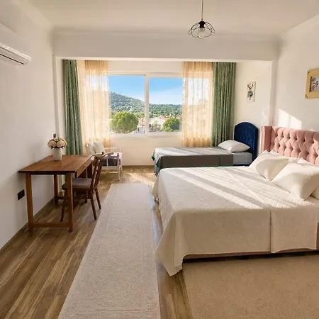 With Private Pool And Unique Sea View In Villa Çeşme