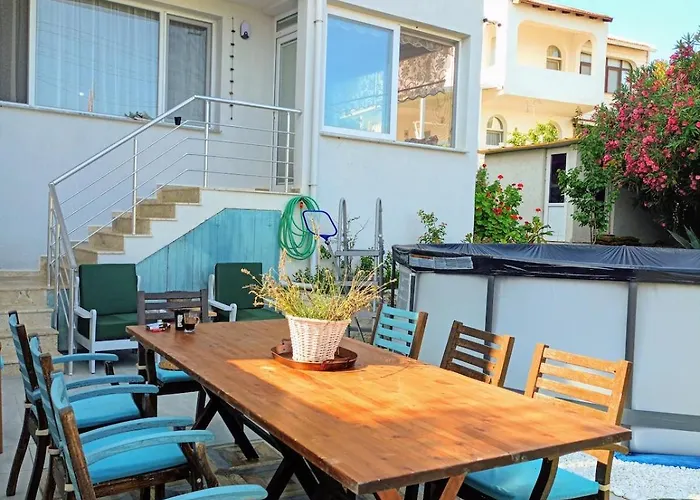 With Private Pool And Unique Sea View In 别墅